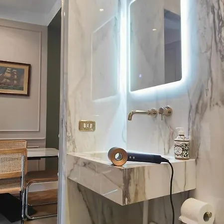 Brera - Marcora 6 B Luxury Living * Милан